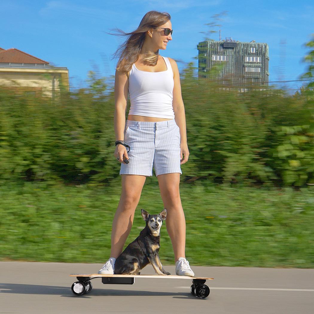 
                  
                    Electric Skateboard with Remote 700W/900W, 8.6MPH/28 MPH Top Speed, 12Miles/16Miles
                  
                