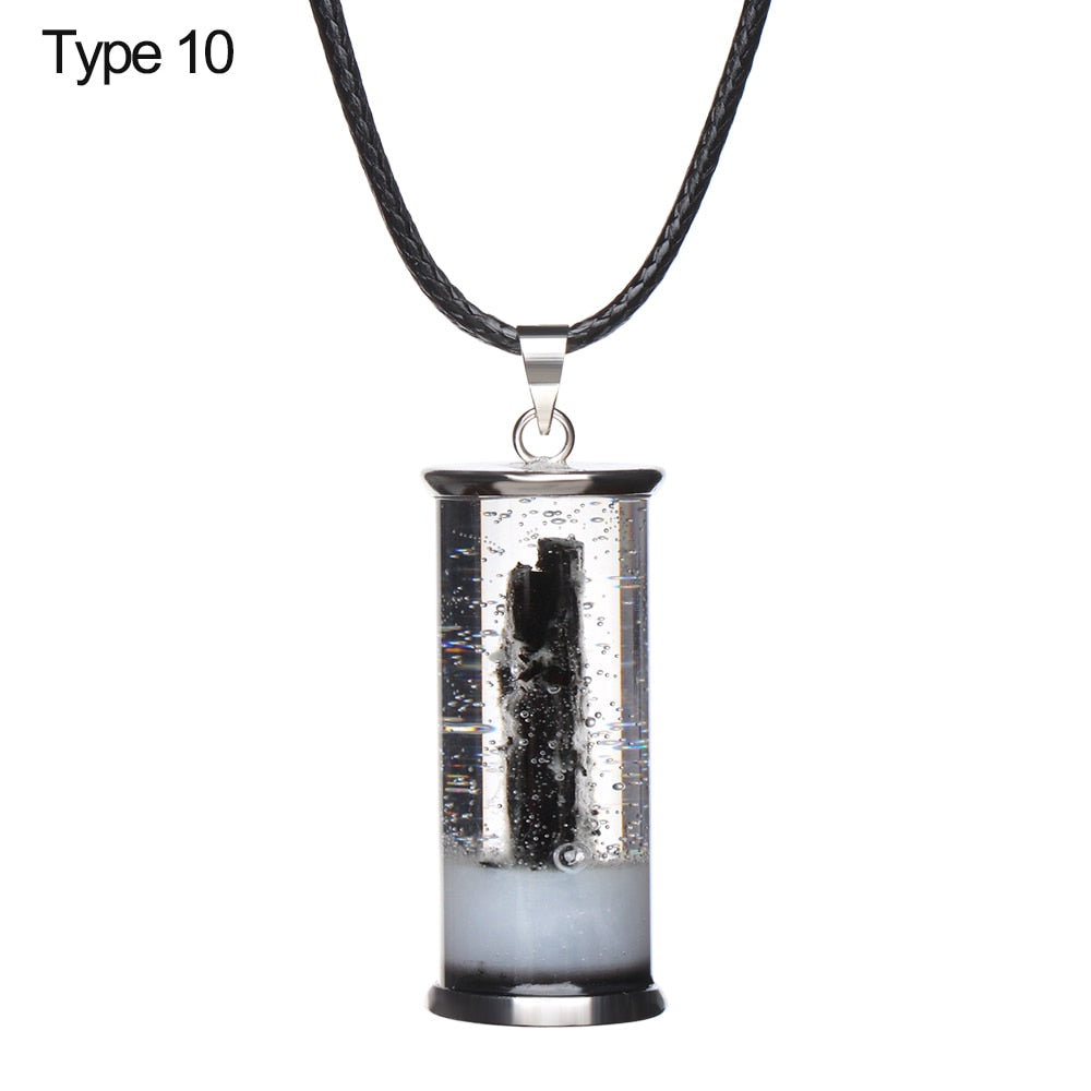 
                  
                    Crystal Vial Wishing Bottle Leather Rope Pendant Resin Permanent Time Flower Luminous Drifting Jar Necklace
                  
                